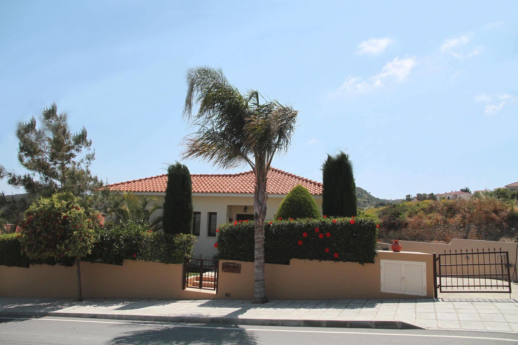 Villa Eve Rozaki